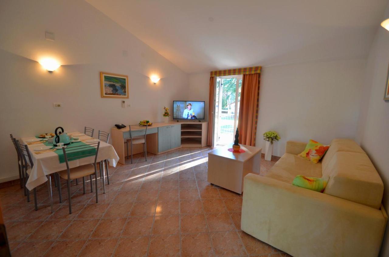 Apartments Materada Residence Porec Exterior photo